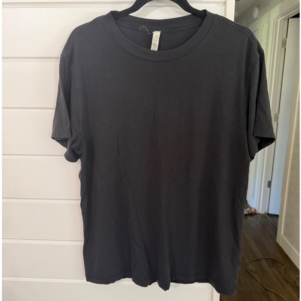 Lululemon All Yours Boyfriend Tee Black Vitasea Pima Cotton Shirt Size 6 - Picture 4 of 7
